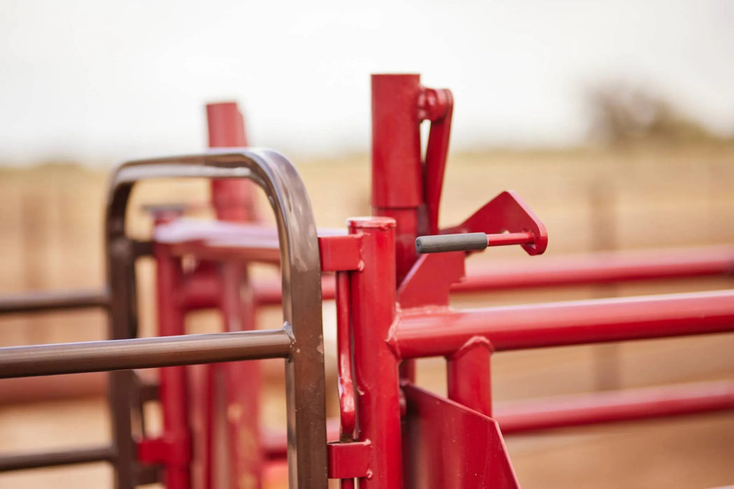 Tarter American Roping Chute - Tarter