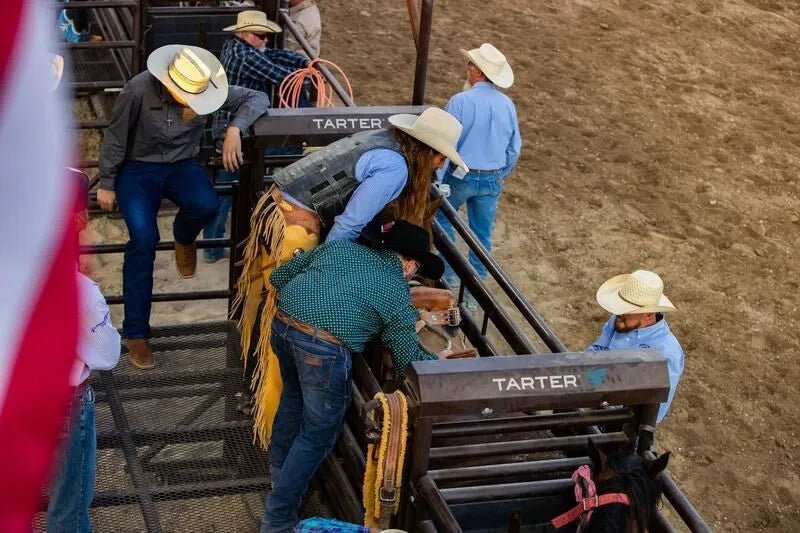 Tarter Bucking Chute Platform - Tarter