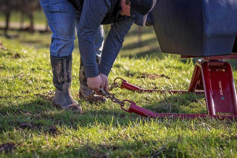 Tarter Super - Duty Mineral Feeder - Tarter
