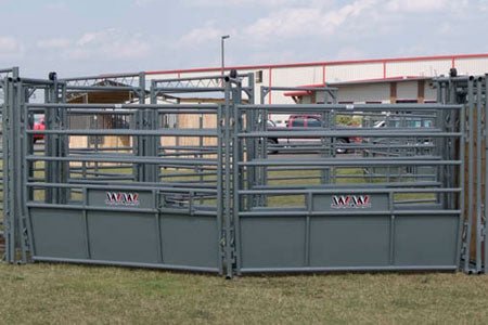 WW Crowd Alley - WW Manufacturing