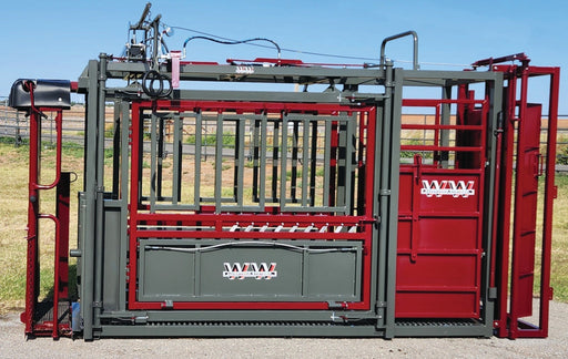 WW Seedstock 1100 Cattle Chute - WW Manufacturing